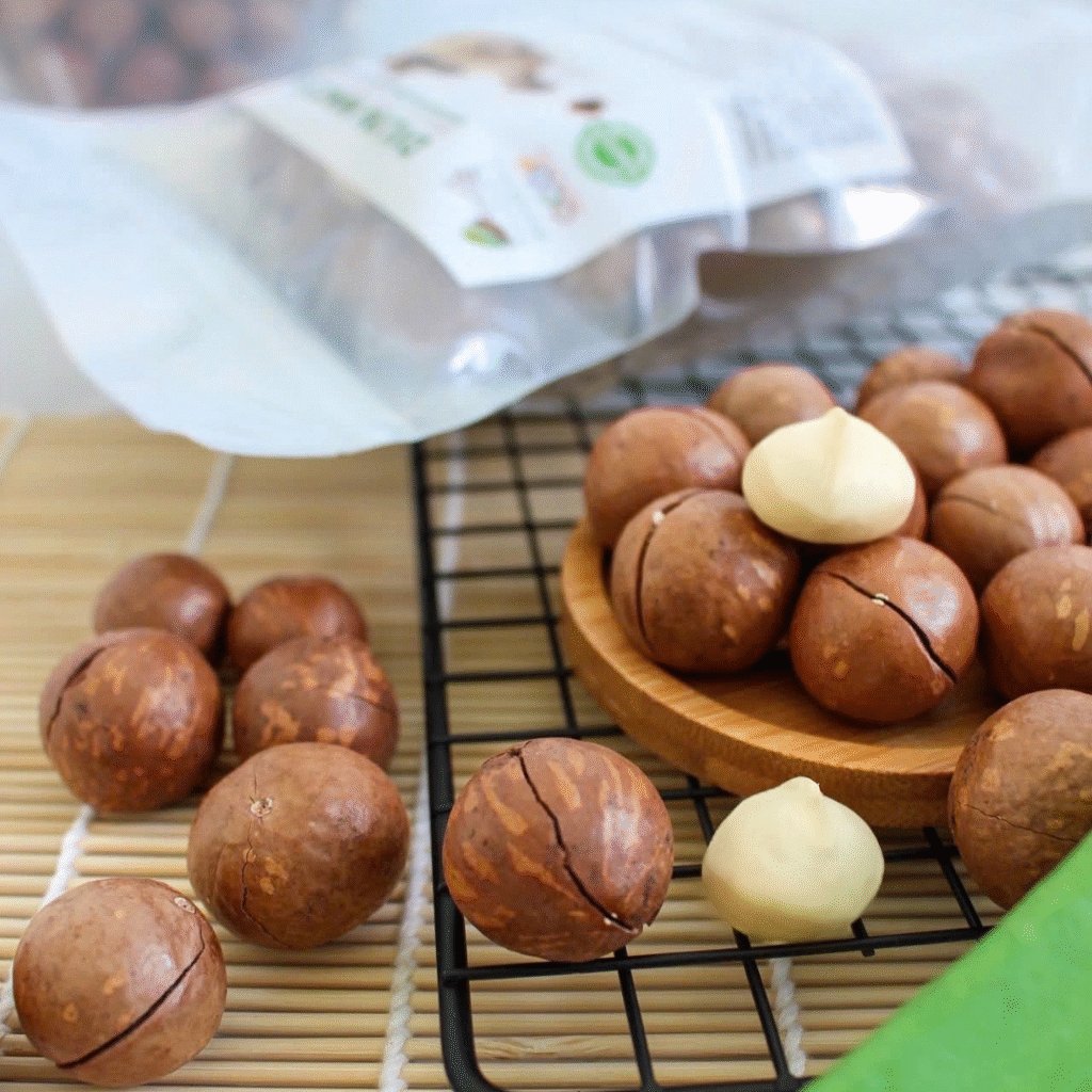 Xưởng Sản Xuất Hạt Macca Giá Tốt - Sỉ Và Lẻ Toàn Quốc - DiLin Macadamia ...